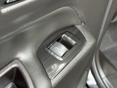 Certified 2022 Chevrolet Equinox Premier image 30