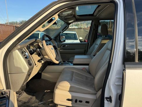 Used 2012 Ford Expedition EL Limited image 9