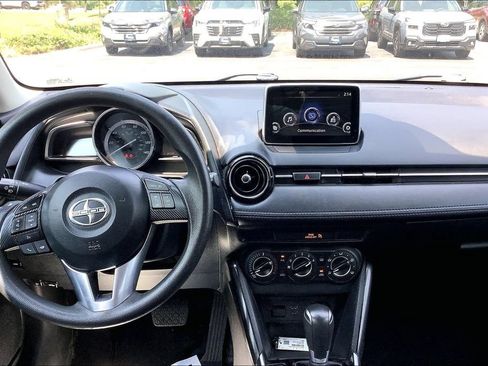 Used 2016 Scion iA FWD image 18