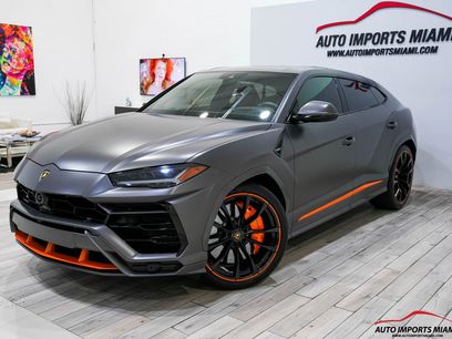 Used 2022 Lamborghini Urus