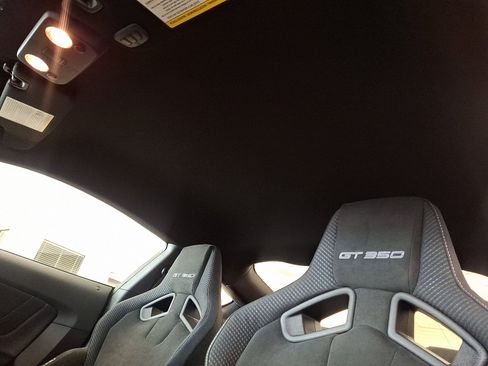 Used 2017 Ford Mustang Shelby GT350 w/ Electronics Package image 21