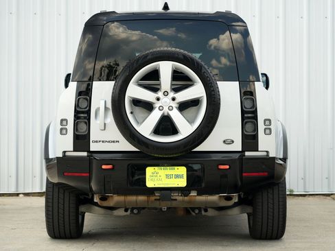 Used 2023 Land Rover Defender 110 X image 11