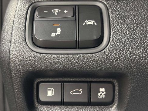 Used 2020 Kia Optima SE FWD image 28