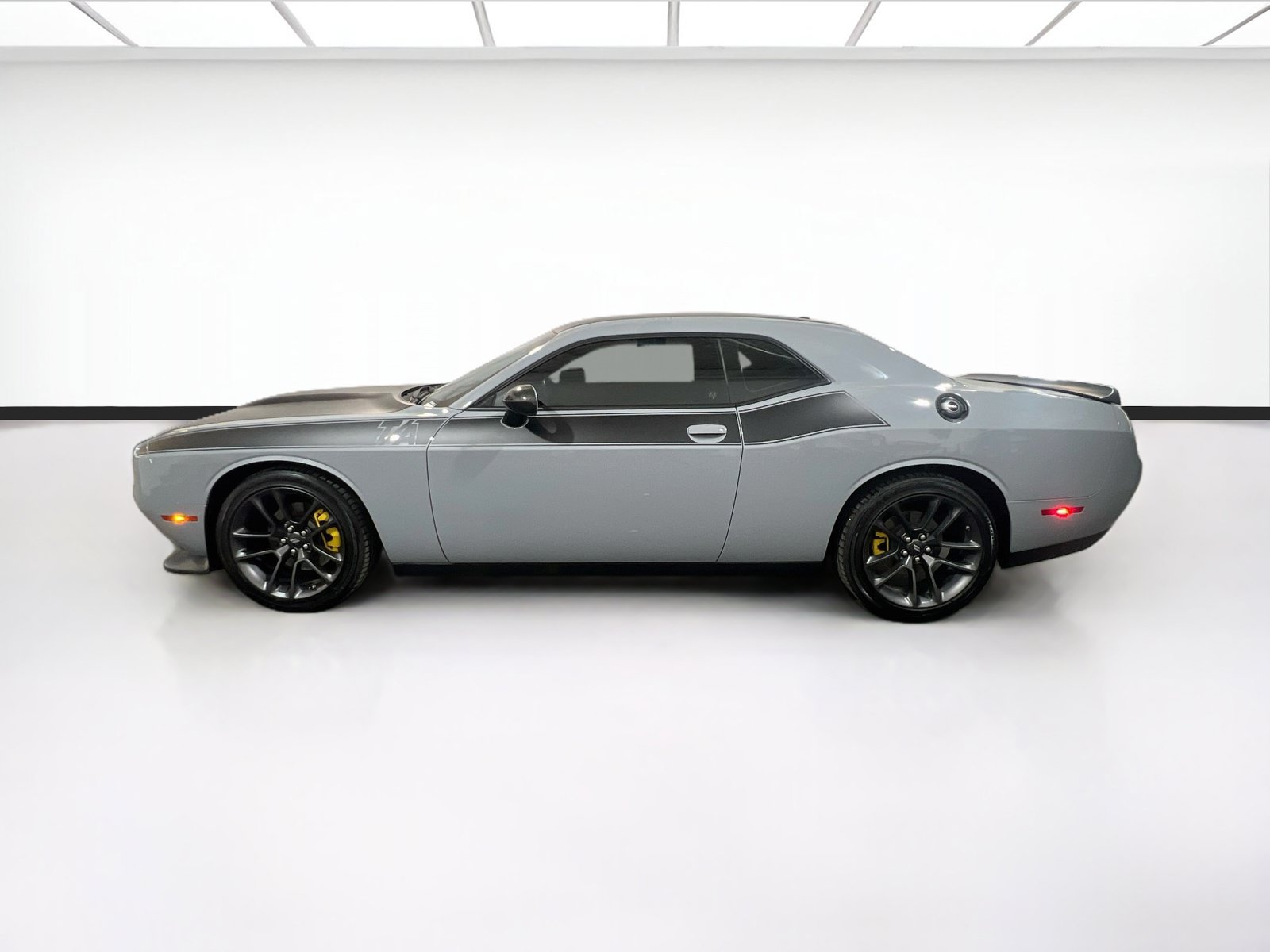 Used 2020 Dodge Challenger R/T w/ T/A Package RWD image 21