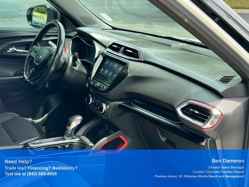 Used 2021 Chevrolet TrailBlazer RS w/ Convenience Package FWD image 23