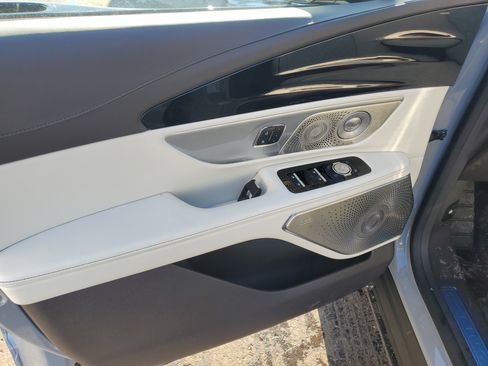 New 2026 Lincoln Nautilus Black Label image 8