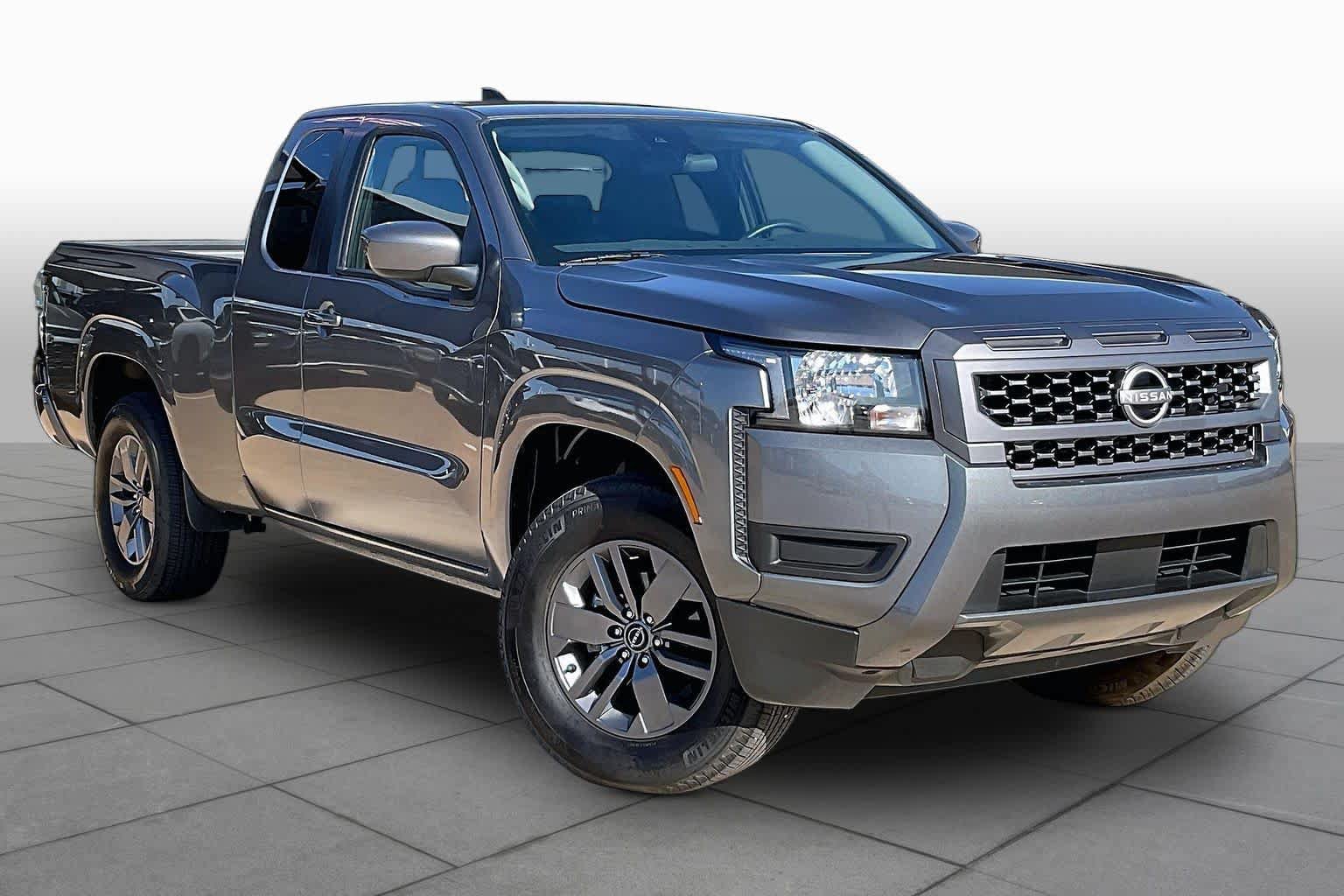 Used 2025 Nissan Frontier SV RWD image 4