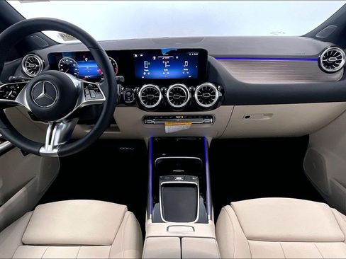 New 2026 Mercedes-Benz GLA 250 image 5
