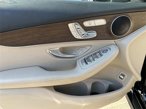 Certified 2022 Mercedes-Benz GLC 300 4MATIC image 14