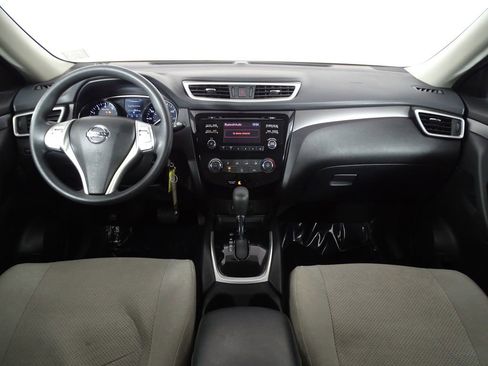 Used 2016 Nissan Rogue S w/ Appearance Package image 27