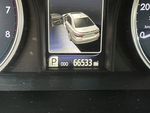 Used 2017 Toyota Camry XLE image 20