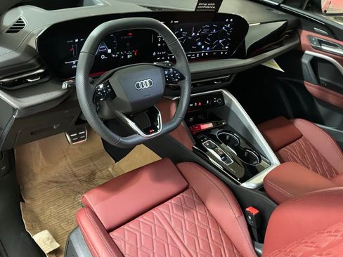 New 2025 Audi SQ5 Premium Plus image 16