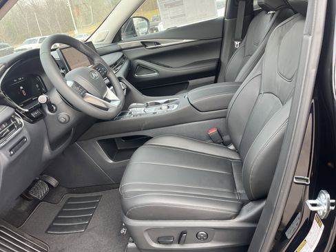 Used 2025 INFINITI QX60 Luxe image 5