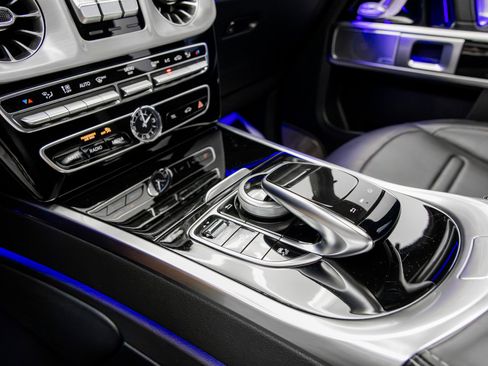 Used 2022 Mercedes-Benz G 550 w/ Exclusive Interior Package image 54