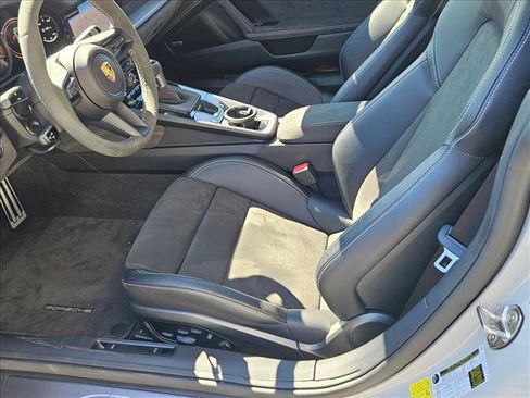 Used 2022 Porsche 911 GT3 image 14