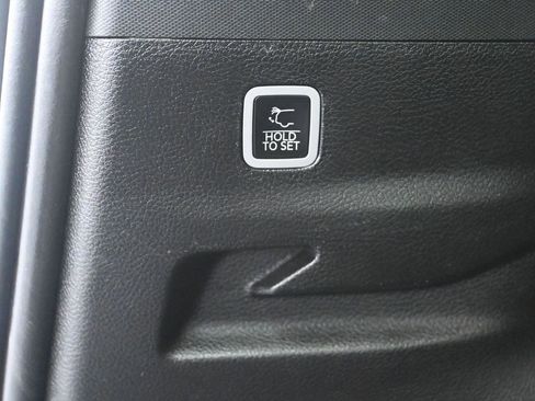 Used 2024 Jeep Wagoneer L Series II w/ Flexible Seating Group image 36