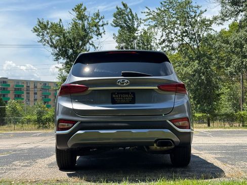 Used 2019 Hyundai Santa Fe SEL w/ Cargo Package FWD image 14