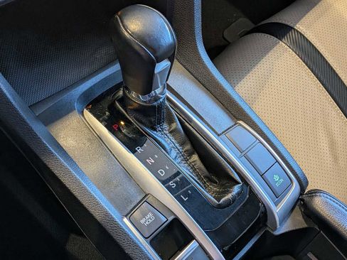 Certified 2019 Honda Civic EX image 30