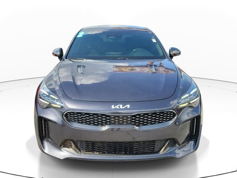 Certified 2022 Kia Stinger GT-Line RWD image 2