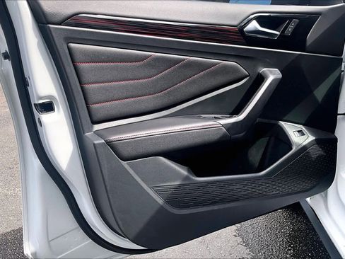 Certified 2023 Volkswagen Jetta GLI Autobahn image 22