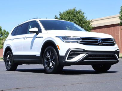 Used 2024 Volkswagen Tiguan SE
