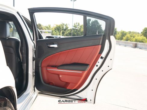 Used 2020 Dodge Charger Scat Pack RWD image 44