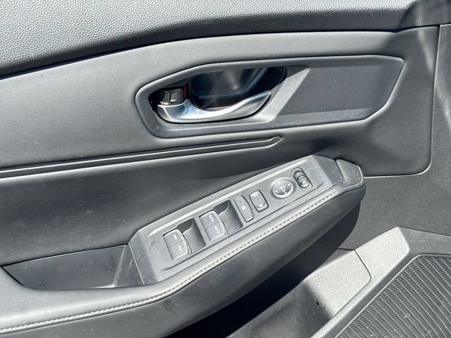 Used 2024 Honda Accord Sport image 13