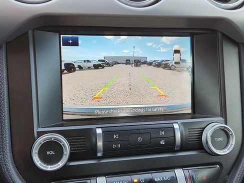 Used 2022 Ford Mustang Premium image 14