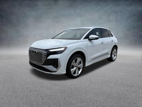 Used 2023 Audi Q4 e-tron Premium Plus w/ Premium Plus AWD/4WD image 2