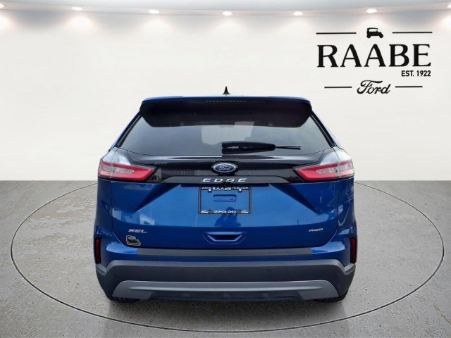 Used 2024 Ford Edge SEL w/ Convenience Package AWD/4WD image 6