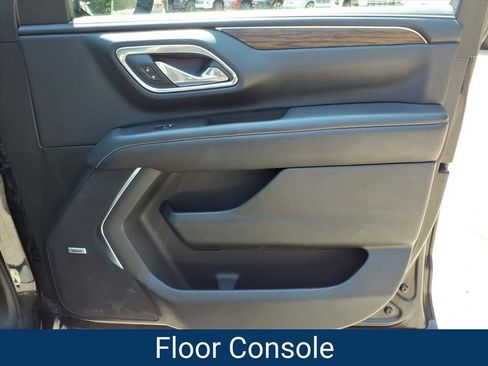 Certified 2024 Chevrolet Tahoe Premier AWD/4WD image 32