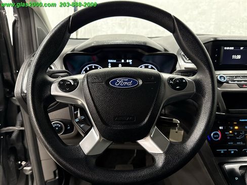 Used 2020 Ford Transit Connect XL image 4