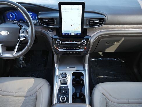 Used 2021 Ford Explorer Platinum w/ Equipment Group 601A image 21