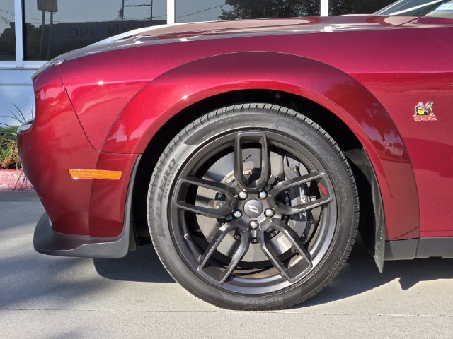Used 2022 Dodge Challenger R/T Scat Pack RWD image 8