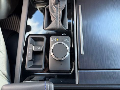 New 2026 Toyota Tundra Platinum image 27