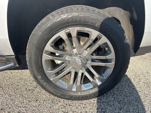 Used 2020 Cadillac Escalade 2WD image 21