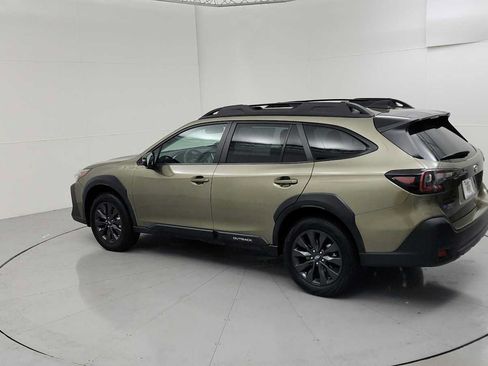 Certified 2025 Subaru Outback Onyx Edition AWD/4WD image 7