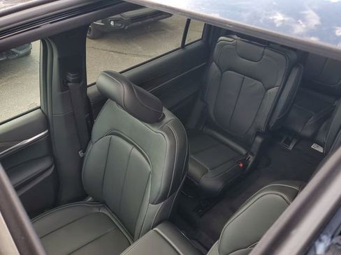 New 2026 Jeep Grand Cherokee L Limited image 36