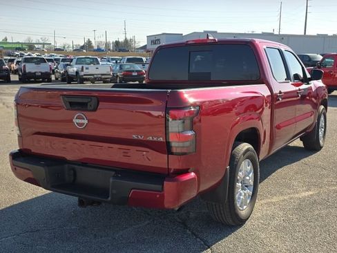 Used 2024 Nissan Frontier SV w/ Technology Package image 5