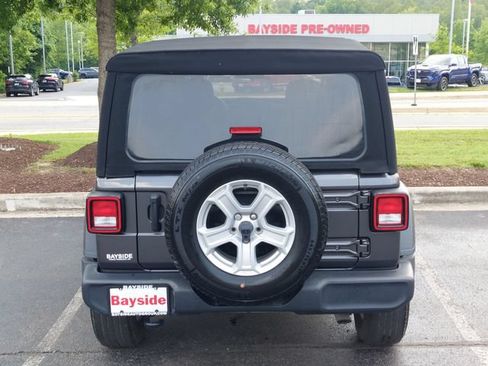 Used 2022 Jeep Wrangler Unlimited Sport AWD/4WD image 19