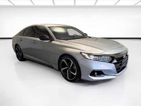 Used 2021 Honda Accord Sport image 3