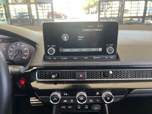 Used 2025 Honda Civic Sport image 15