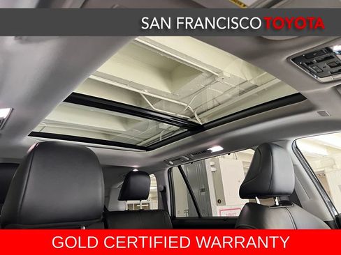 Certified 2024 Toyota Grand Highlander AWD image 24