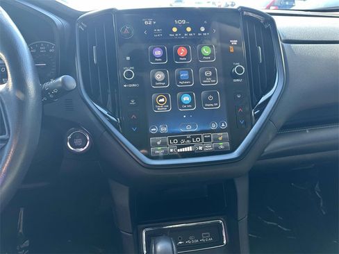 Used 2023 Subaru Ascent Onyx Edition image 17