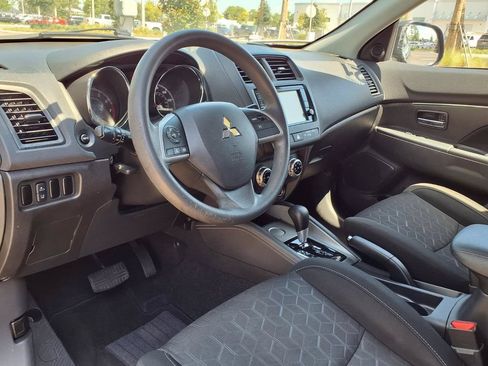 Used 2021 Mitsubishi Outlander Sport ES FWD image 17