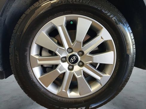 Used 2025 Hyundai Palisade SEL FWD image 14