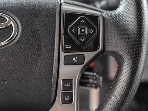 Used 2022 Toyota Tacoma SR5 image 28