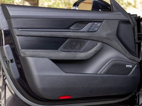 Used 2023 Porsche Taycan GTS w/ Premium Package (P6U) image 20