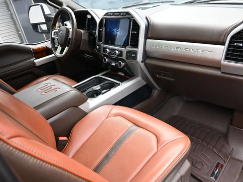 Used 2022 Ford F250 King Ranch w/ King Ranch Ultimate Package AWD/4WD image 41