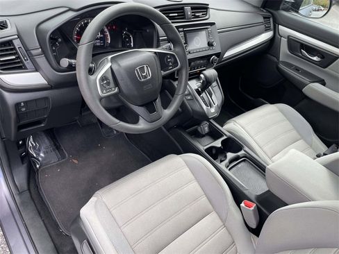 Used 2017 Honda CR-V LX image 13